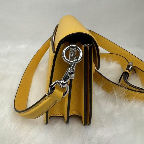 Coach Tabby Shoulder 26 3way Crossbody Clutch In Canary Leather CH735 NWT - Picture 6 of 16